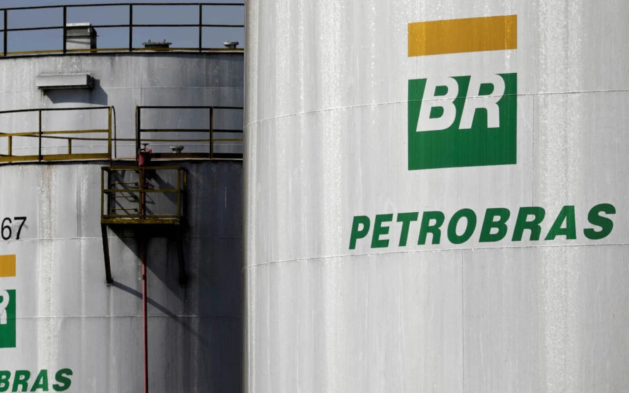 Petrobras Petr Encerra O Ano De O Maior Lucro Da Hist Ria