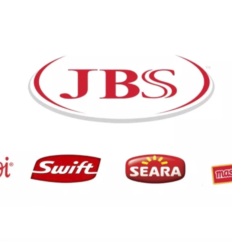 Imagem mostra logo e marcas da JBS