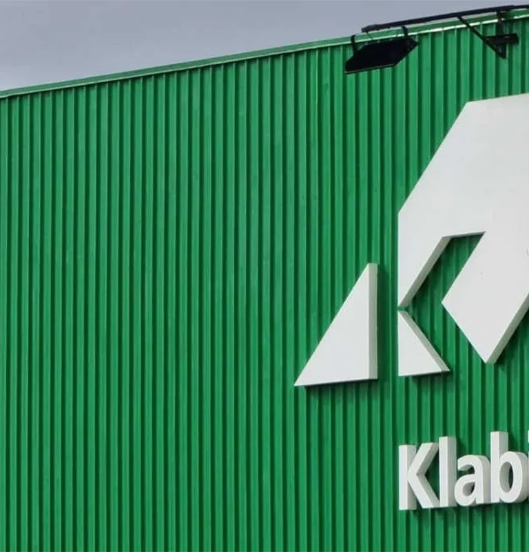 Imagem mostra logo da Klabin (KLBN4)