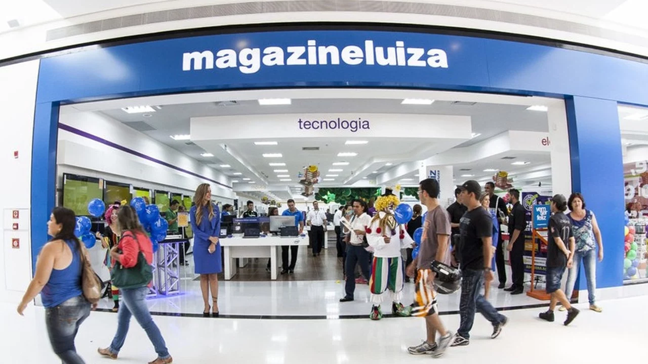 Imagem mostra loja do Magazine Luiza (MGLU3)